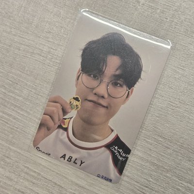T1 Oner 暗行天文快閃店滿額卡