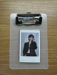 冠歲黑衣拍立得