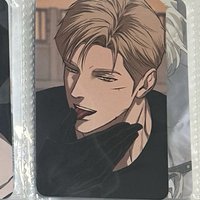 艾倫舔手套