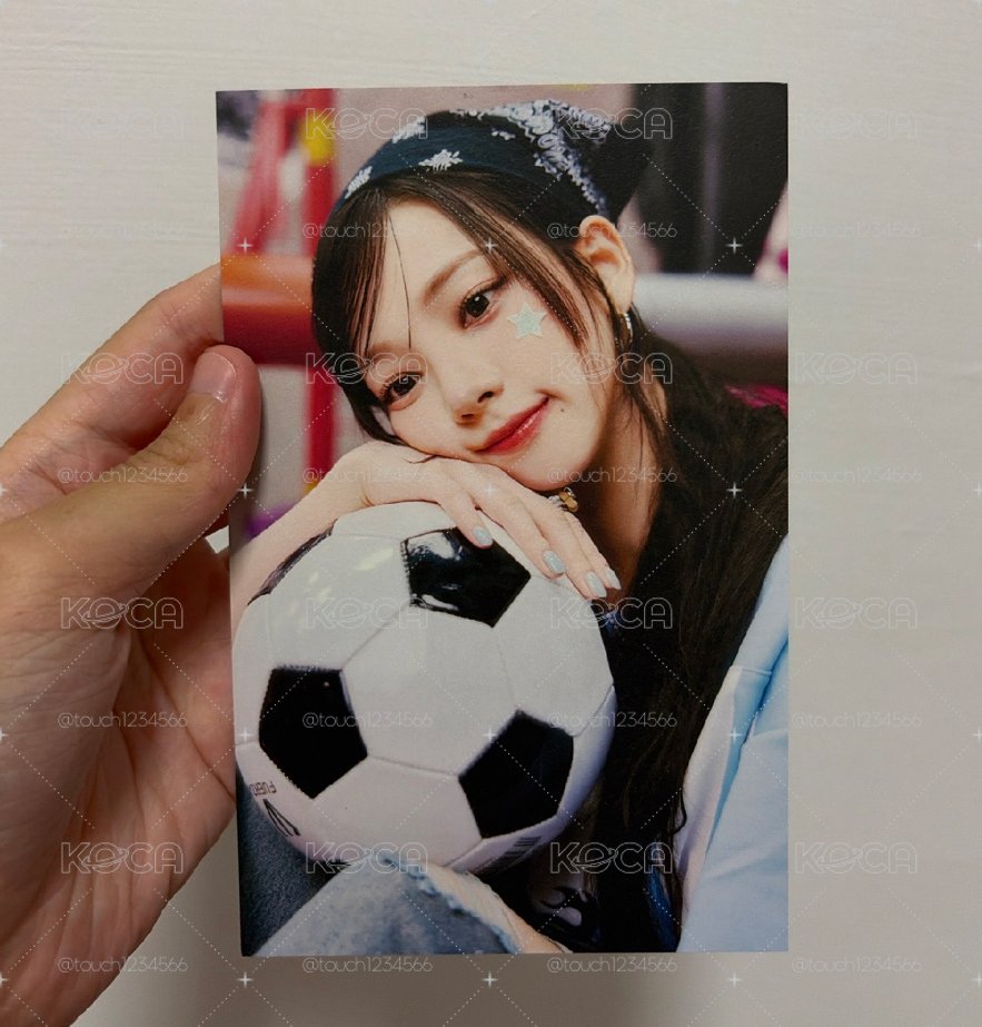現貨｜aespa KARINA 2025年年曆個人A4大卡 放大的柚子美貌✨不拆售