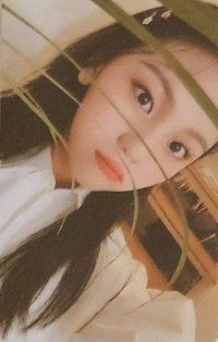 白衣葉子