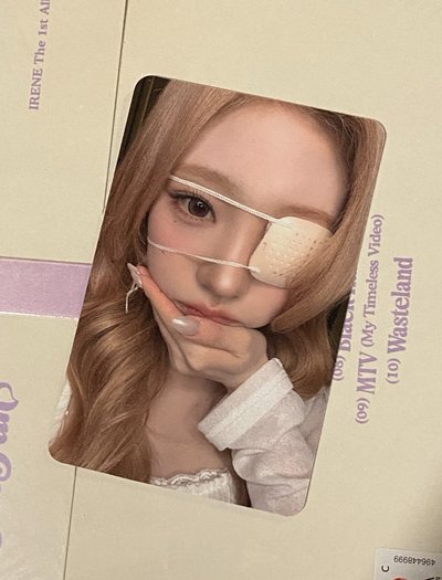 Stella C版簽售卡