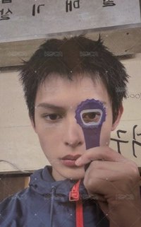 yzy1.0幸運卡