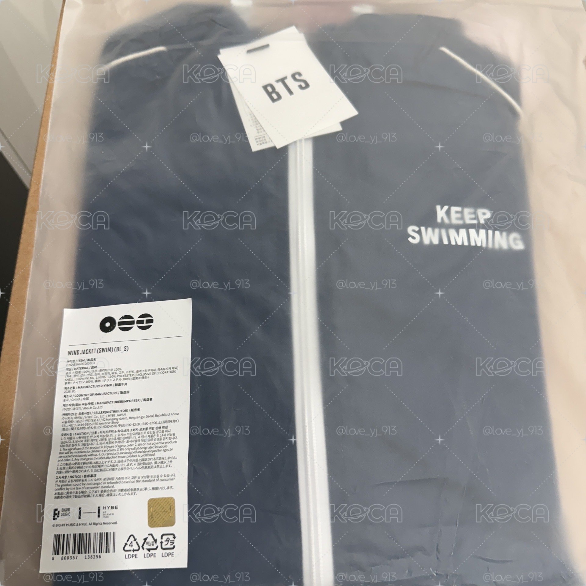 部分現貨+預購 BTS 游泳隊外套 場週 Jungkook+J-Hope 柾國 號錫 黑膠 小手燈吊飾