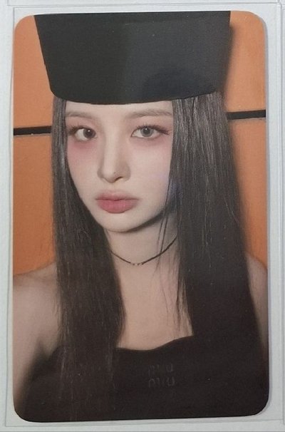 fans預售特典薛（右上有折痕）