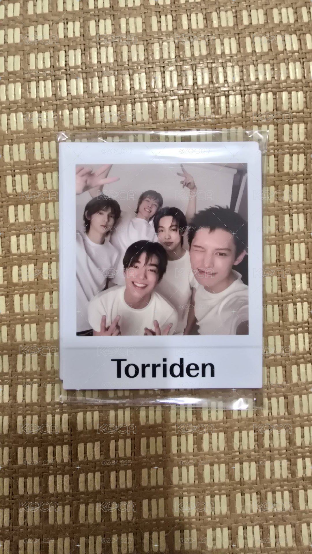 Cortis 康是美 Torriden 一套小卡