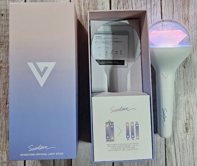 二手 SEVENTEEN 歷代手燈 合售