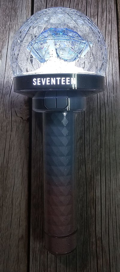二手 SEVENTEEN 歷代手燈 合售