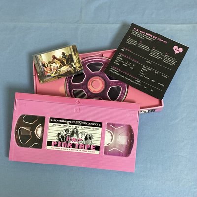 f(x) - Pink Tape & 4 walls (Luna)（皆有小卡）