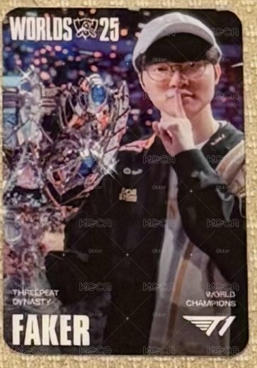 T1 2025 冠軍造型小卡 FAKER