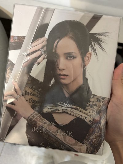 BORN PINK 專輯 JISOO 秀封未拆ver.
