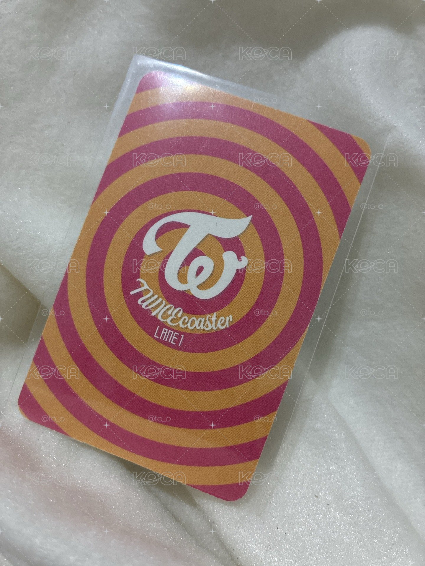 Momo TT閃卡
