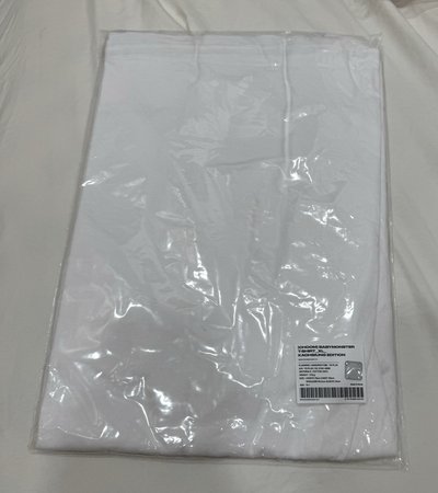 高雄快閃T 未拆的尺寸XL