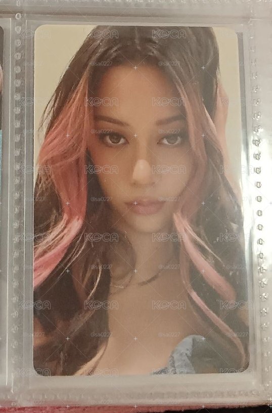 Megan 小卡