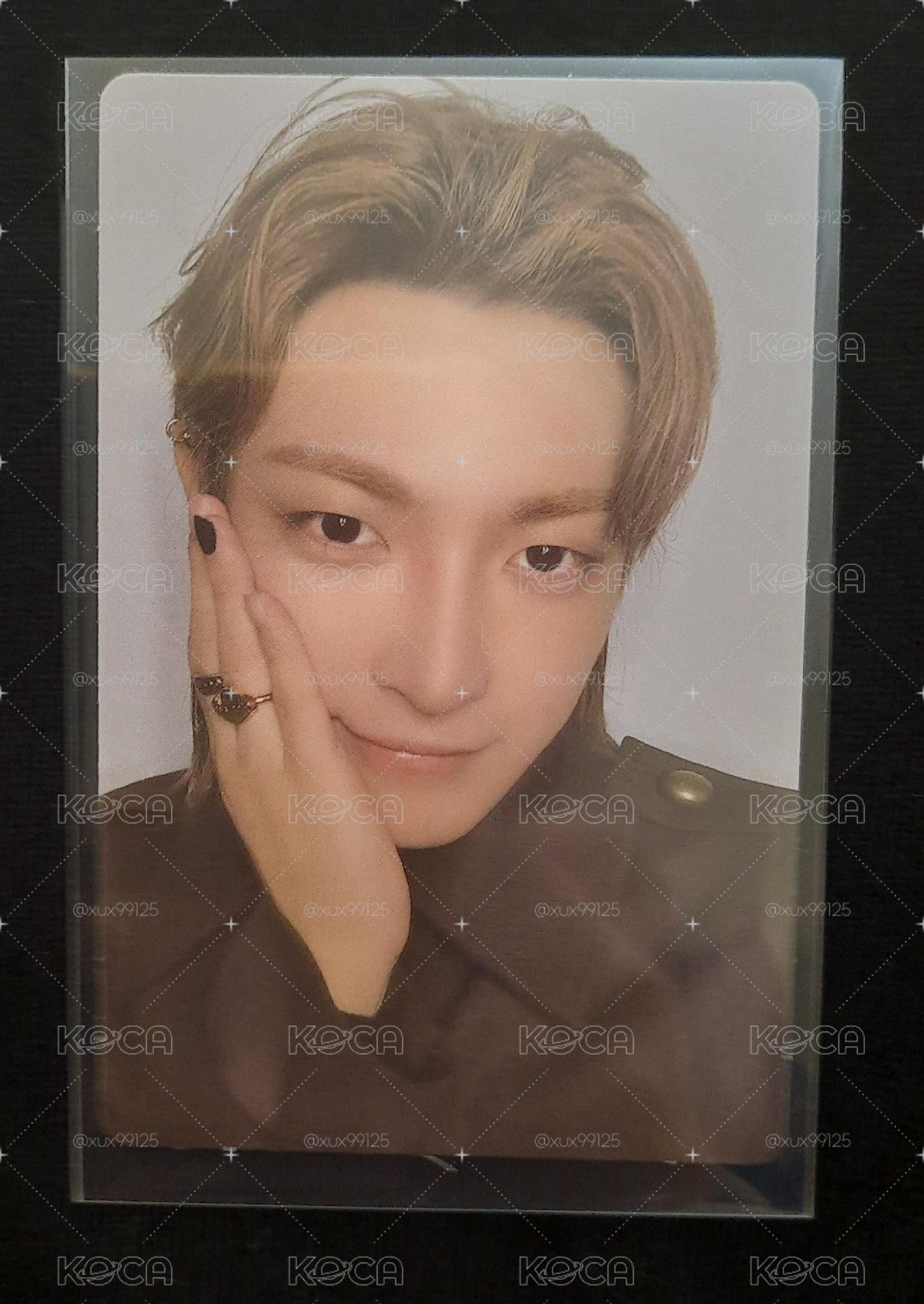 ATEEZ小卡區