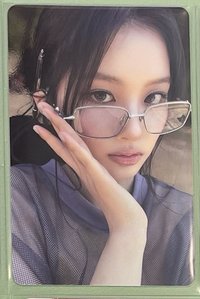 眼鏡Sullyoon