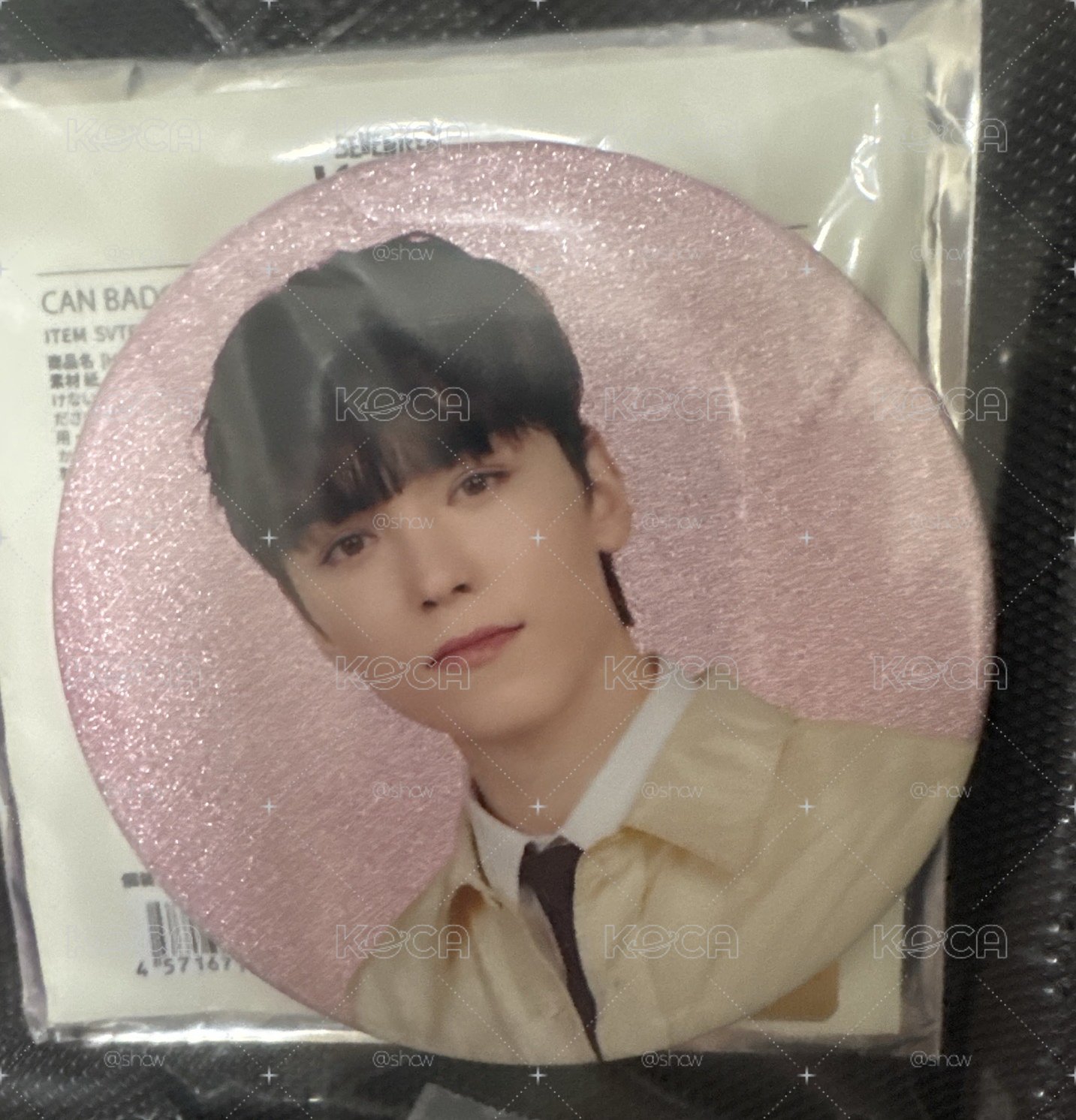 VERNON HOLIDAY CAN BADGE 