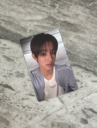 玹