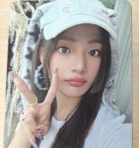 Minji 玟池