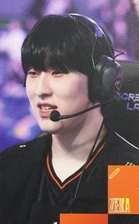 26HLE 會員 六月 周邊卡 moment