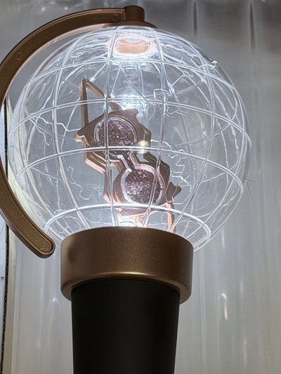 （現貨一起出 一日左右寄出）ATEEZ LIGHTINY 1.0 手燈+鑰匙圈吊飾 應援棒 