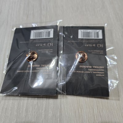 LIGHTINY 手燈 徽章