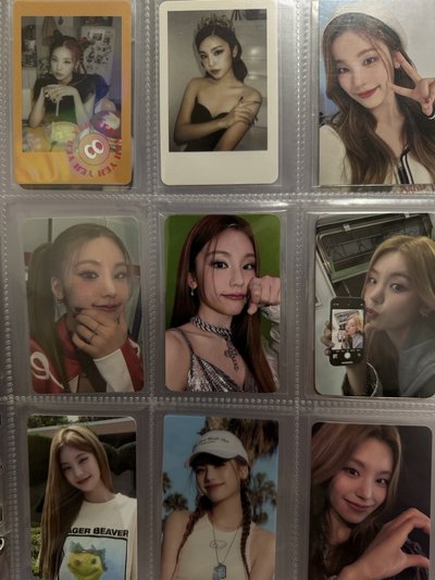 ITZY 特典卡/幸運卡/滿額卡/周邊卡
