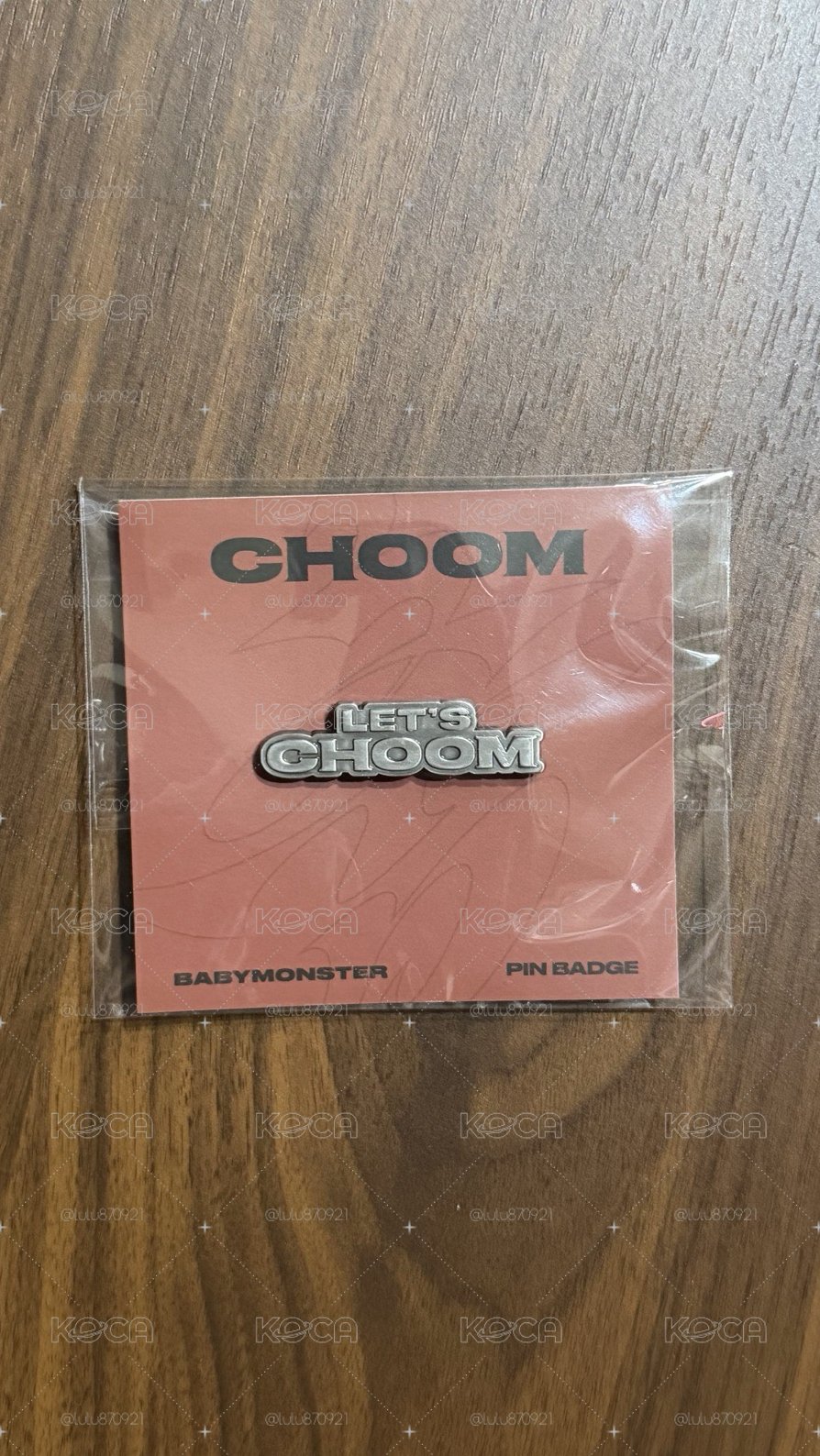 Babymonster choom 別針