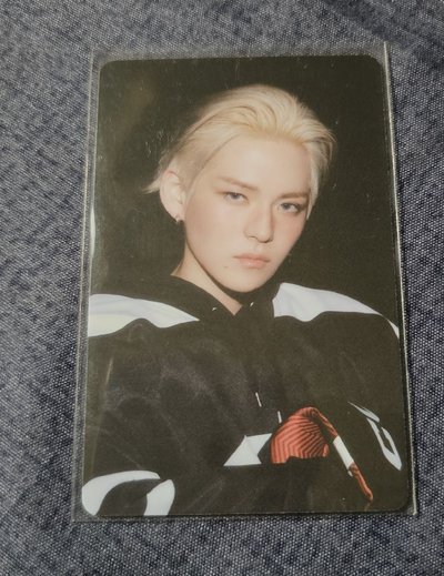 TREASURE 2025 SEASON’S GREETINGS YOSHI 
