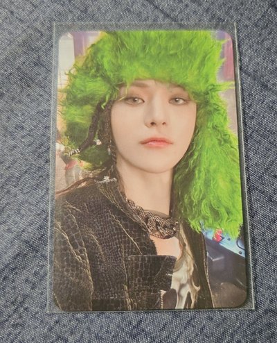 TREASURE KING KONG / REVERSE YOSHI 