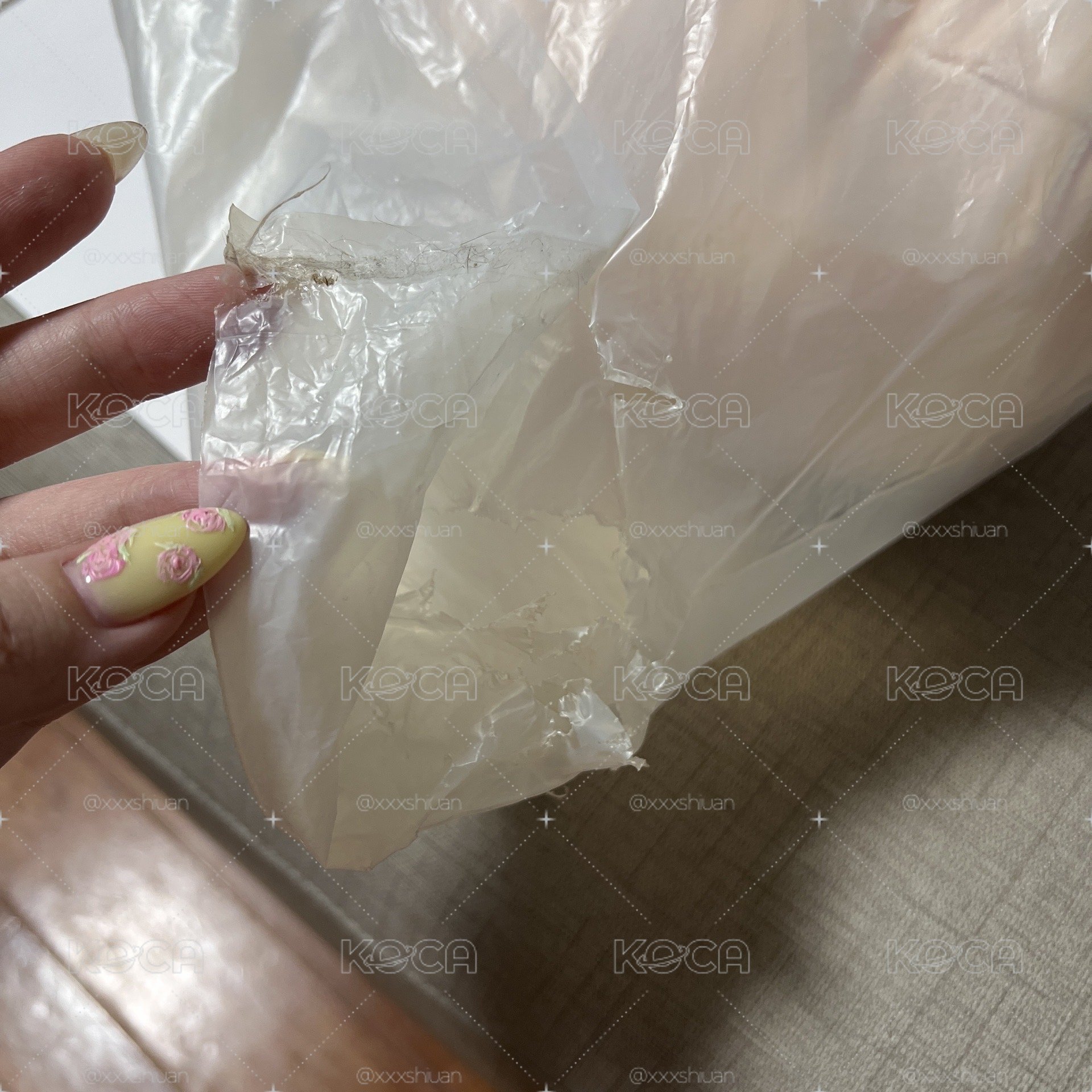 3rd 世巡 抱枕 （外包裝袋有瑕
