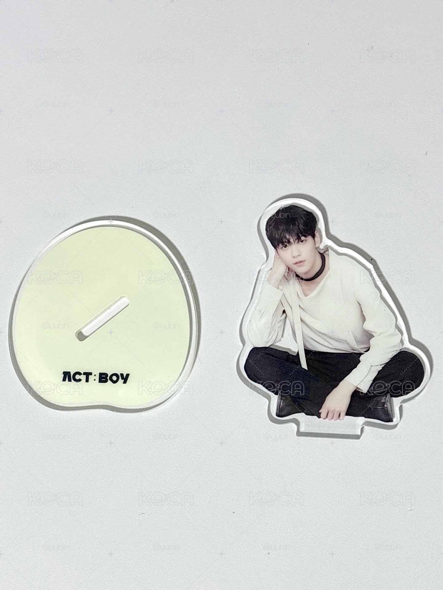 秀彬 ACT:BOY 立牌