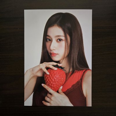 TWICE SANA 韓國年曆卡+會員禮卡