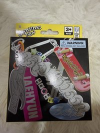圖7（泰山/無卡+吊飾/盒有損）