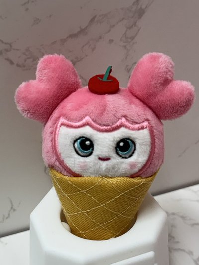23JP快閃店 S娃 冰淇淋