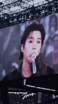 洛拉
