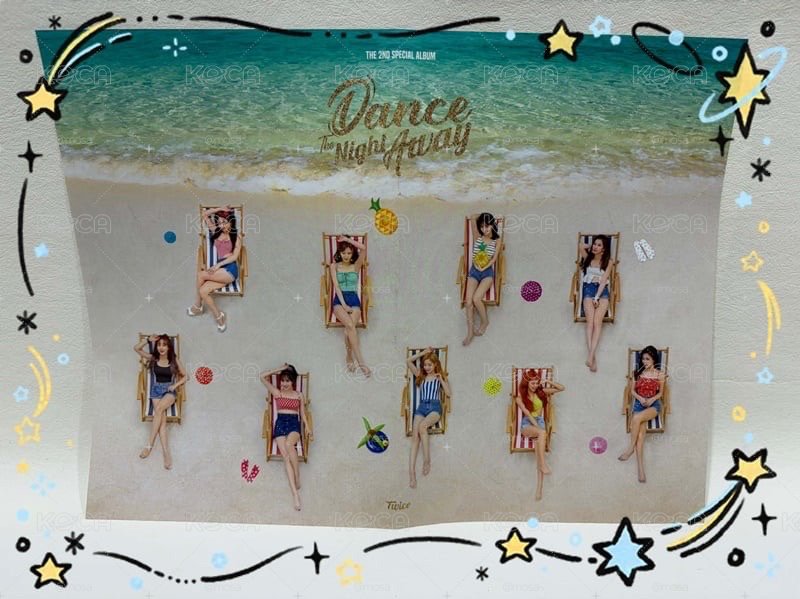 TWICE Summer Nights 歌詞海報