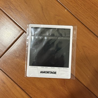 Jisoo台北快閃親簽拍立得