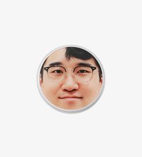 T1 X Untara Face phone Grip