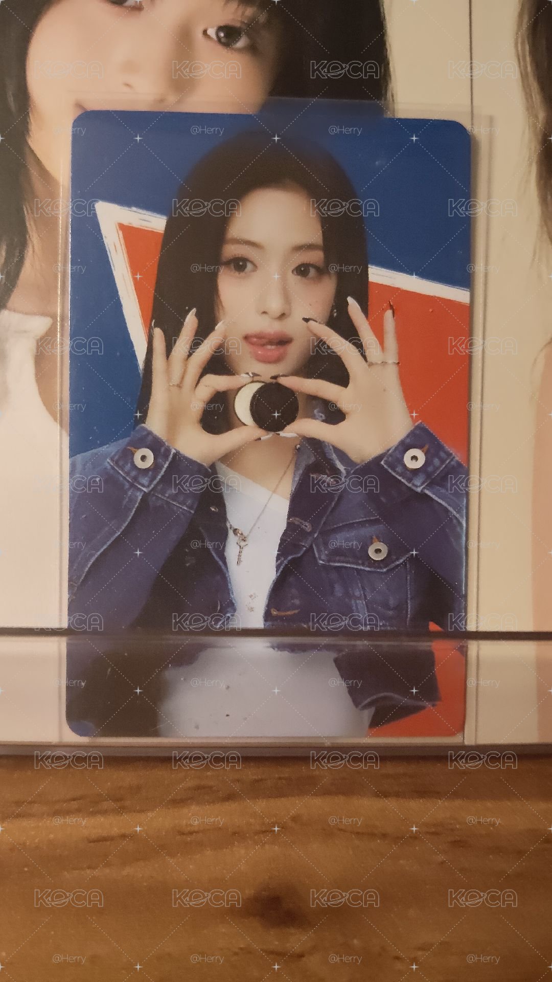 BABYMONSTER x OREO 代言卡 Ahyeon 