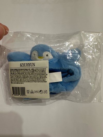 不嘻嘻圭咩+企鵝頭套