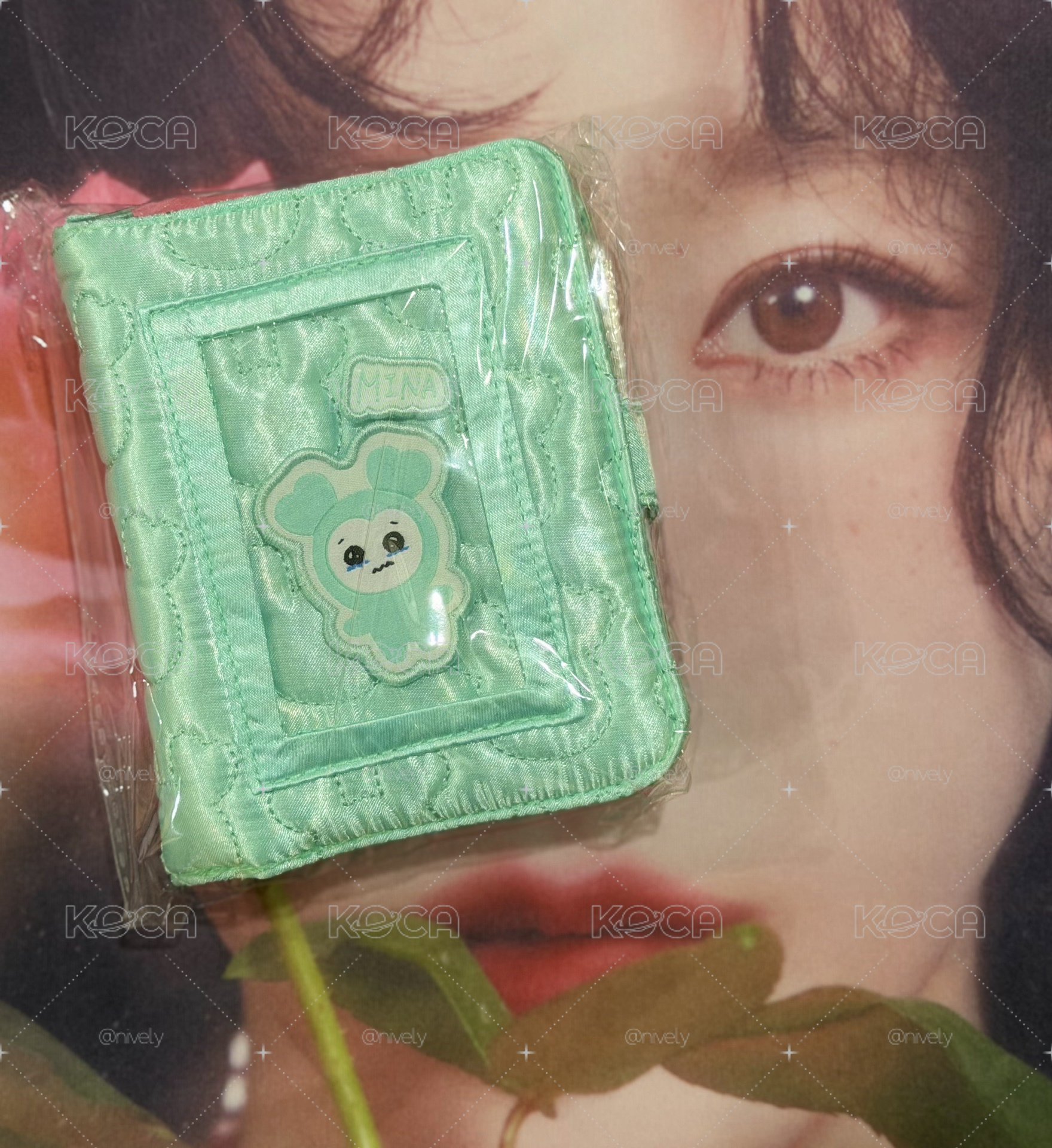 stone cold Mina醬 全新未拆 九週年日本卡冊💚