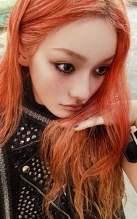MAMIHLAPINATAPAI yzy 預售2.0 特典卡 