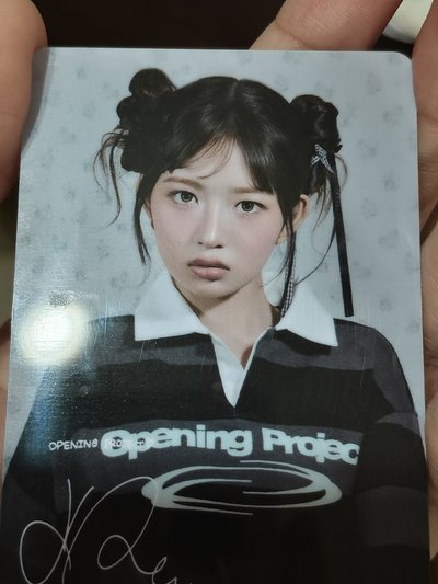 怜代言卡