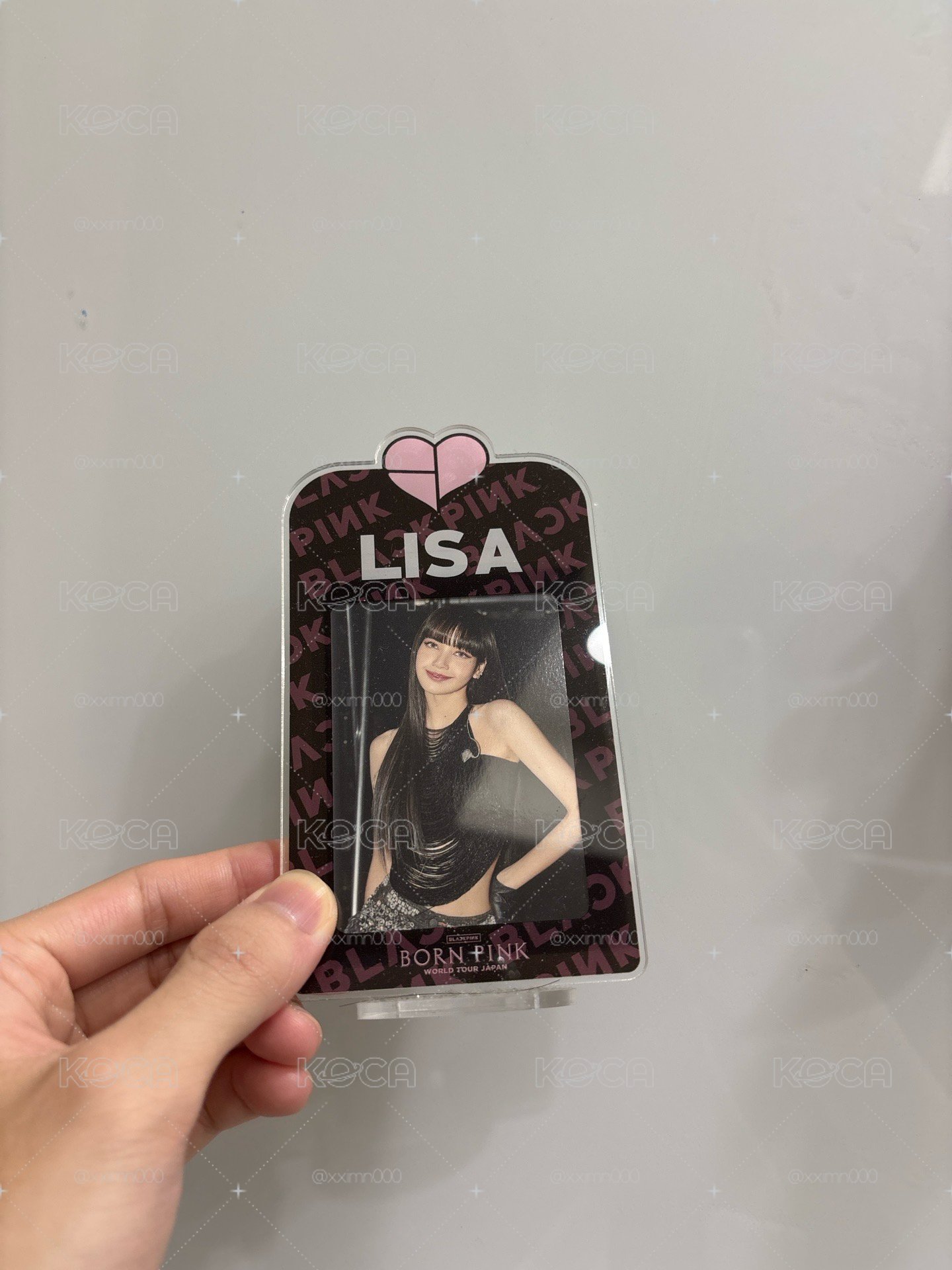 Lisa 日巡立牌