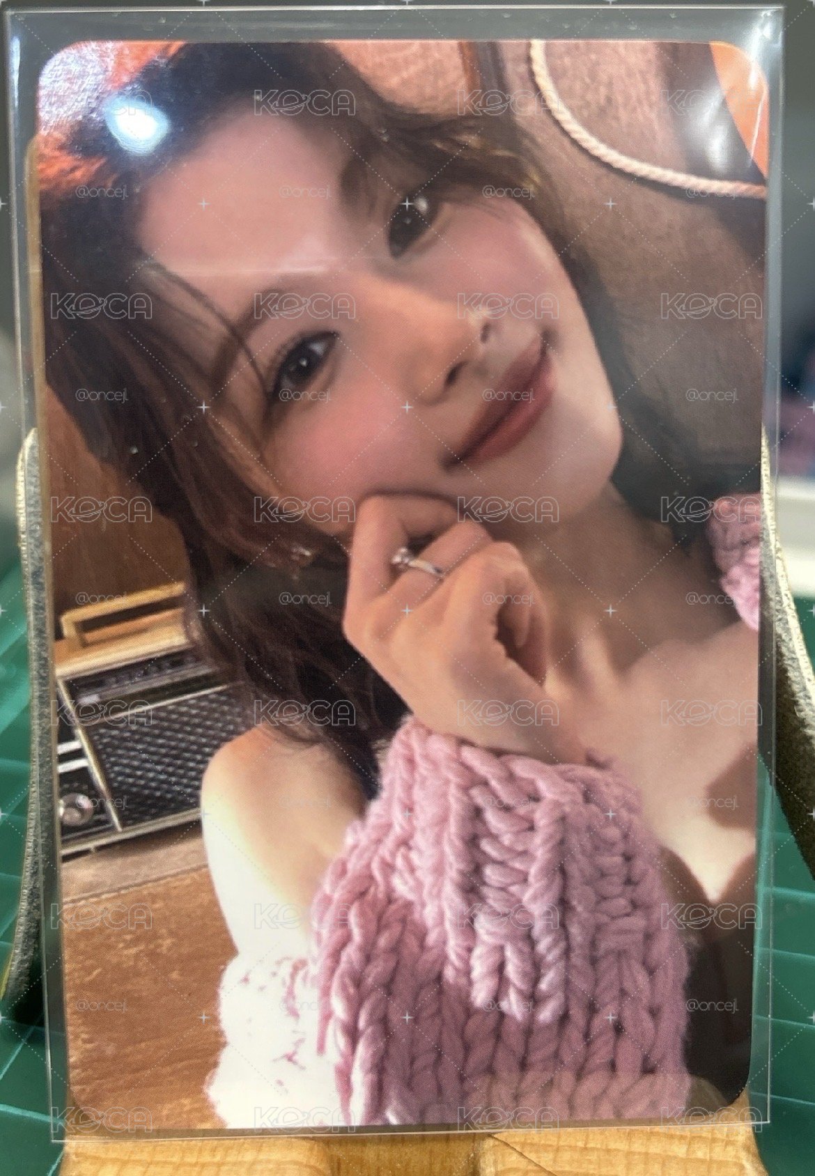 粉衣捏臉紗