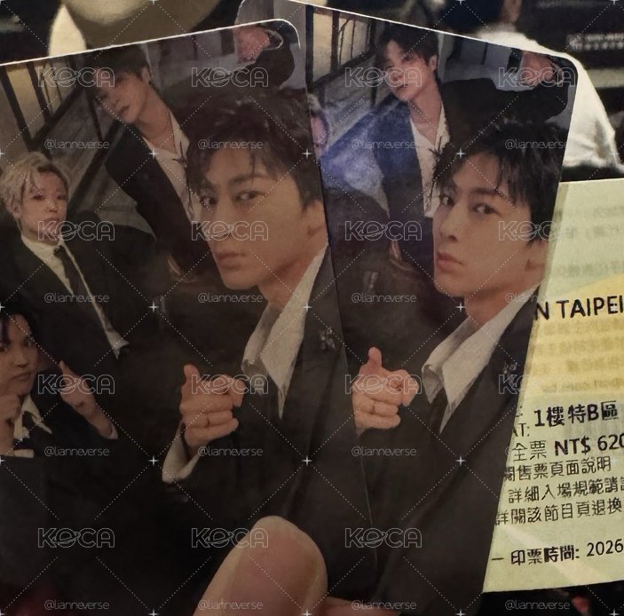 ikon world tour forever 團卡
