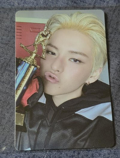 TREASURE 2025 SEASON’S GREETINGS YOSHI 🐯