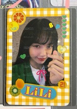 BLACKPINK Lisa 莎 小卡