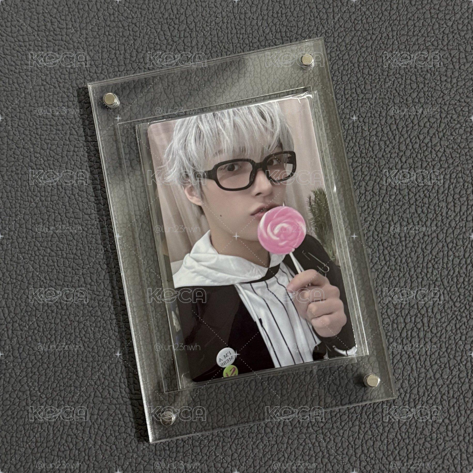 旼琦吃棒棒糖🍭